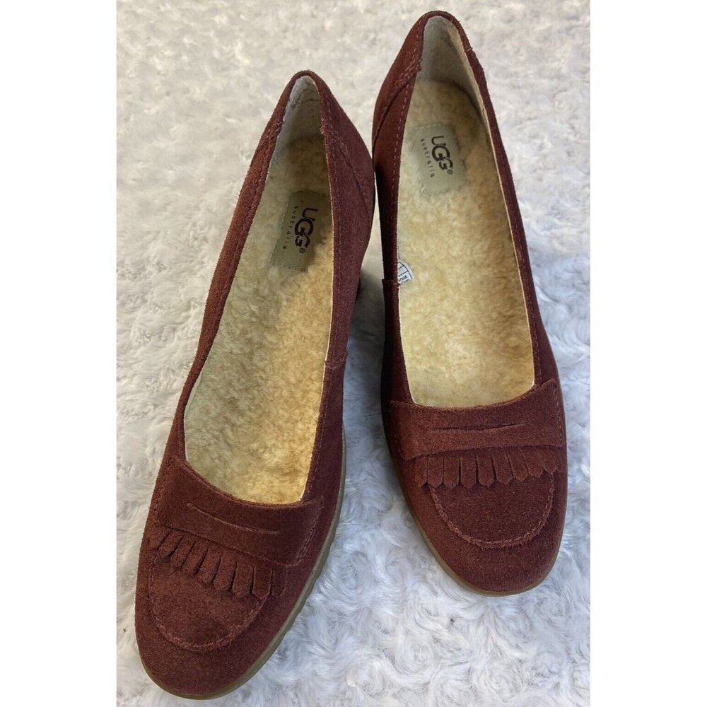 UGG Australia size 10 Leather Suede Slip On loafer wedge Heel Burgundy Fur Lined - Picture 2 of 8